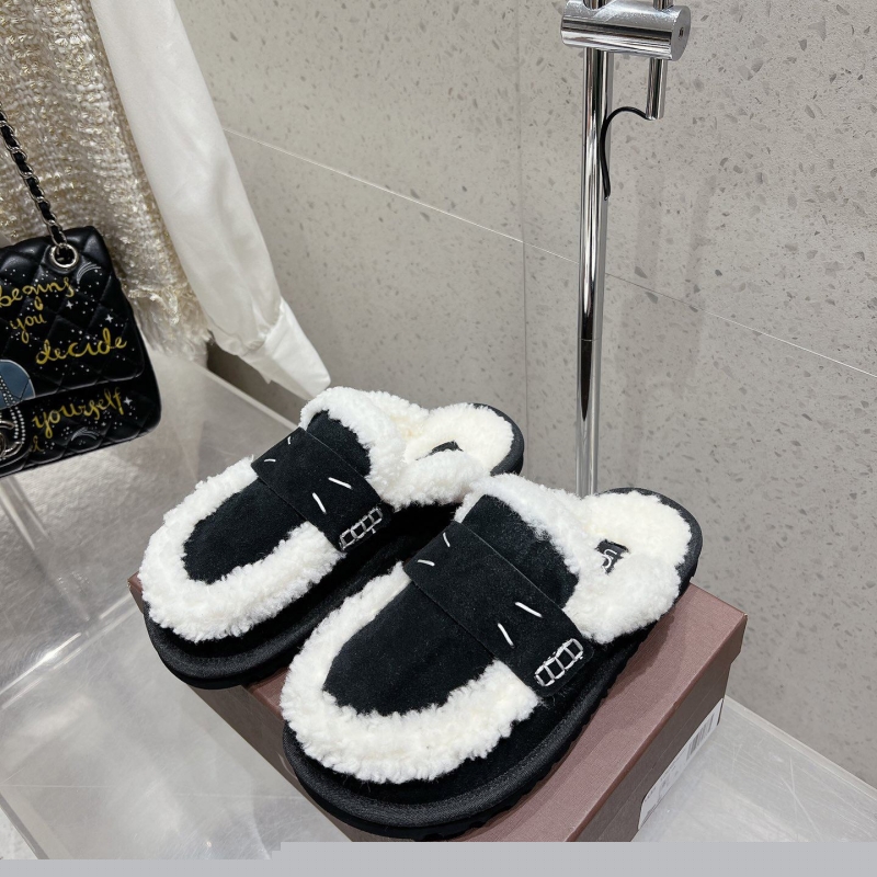 UGG Slippers